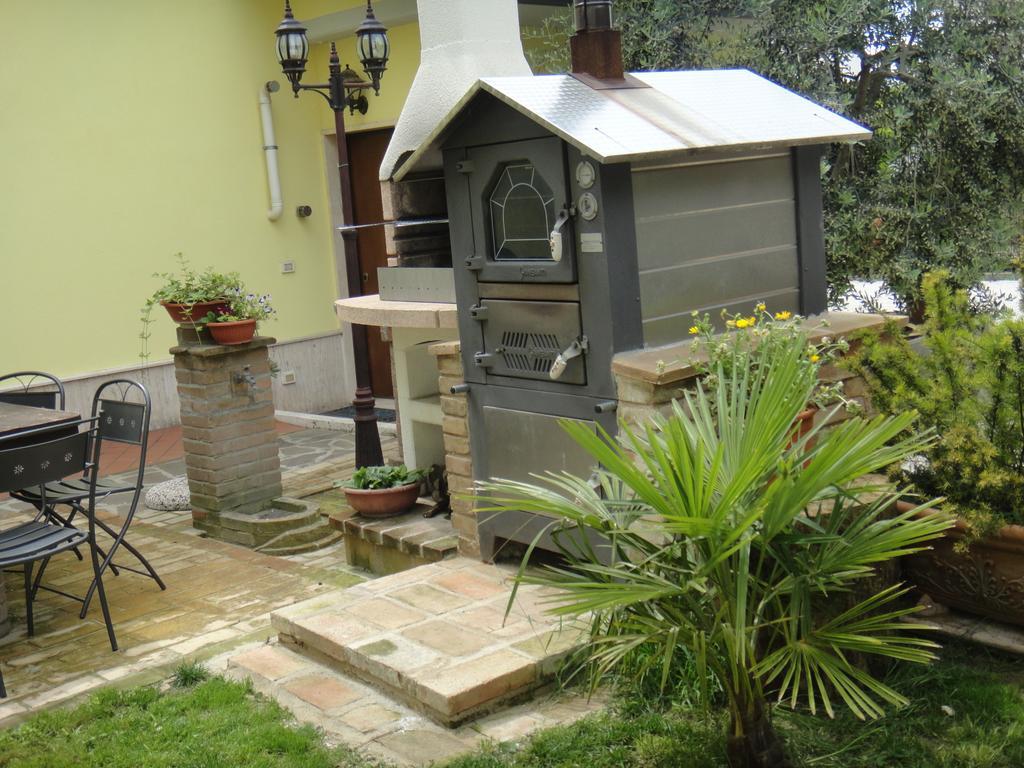 Hostal Residenza Cieloterra Rivotorto Exterior foto